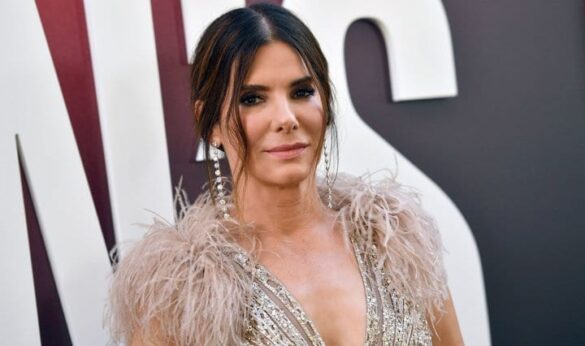 Sandra Bullock is not pregnant! - The Frisky