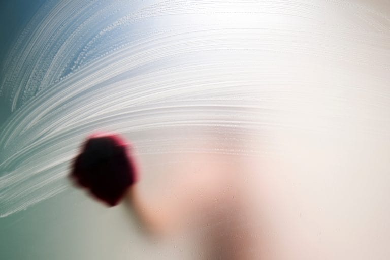 How To Remove Stains From Frosted Glass? The Frisky