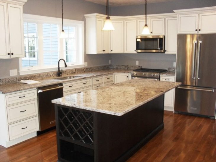 7 Stunning Kitchen Designs Featuring Granite Countertops - The Frisky