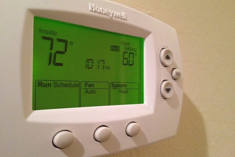 How Programmable Thermostats help save money - The Frisky