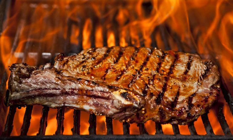 What You Need for a Perfect Barbecue - The Frisky