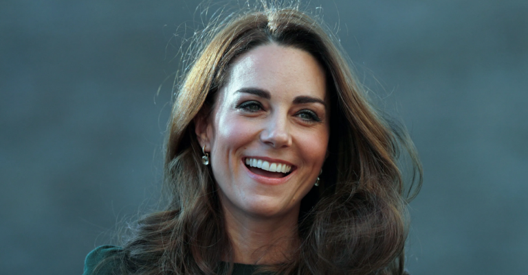 Palace Pissed About Topless Kate Middleton Photos