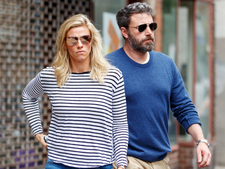 Did Ben Affleck Cheat On Lindsay Shookus The Frisky