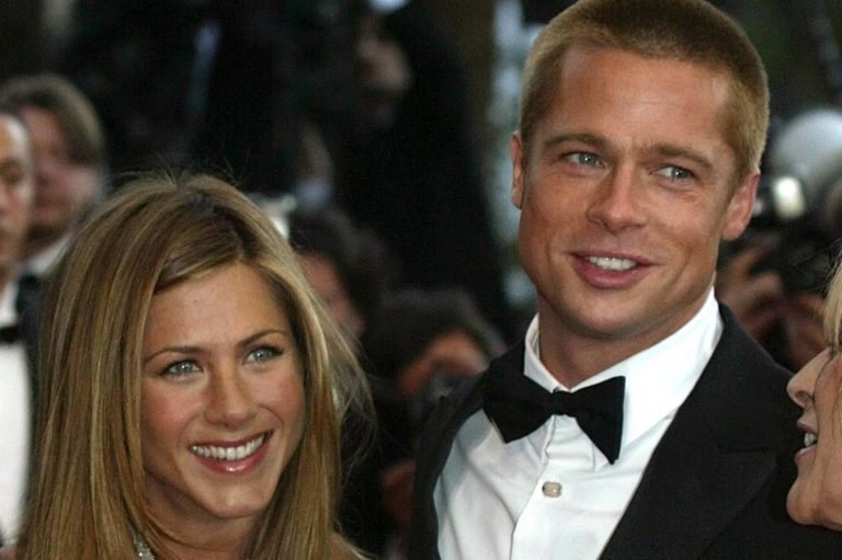 Brad Pitt’s love child has left Jennifer Aniston crushed? - The Frisky