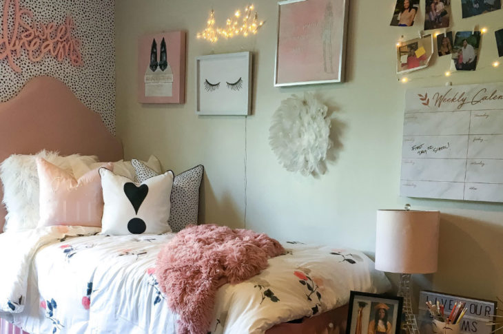 10 Dorm Room Ideas to Style Your Space - The Frisky