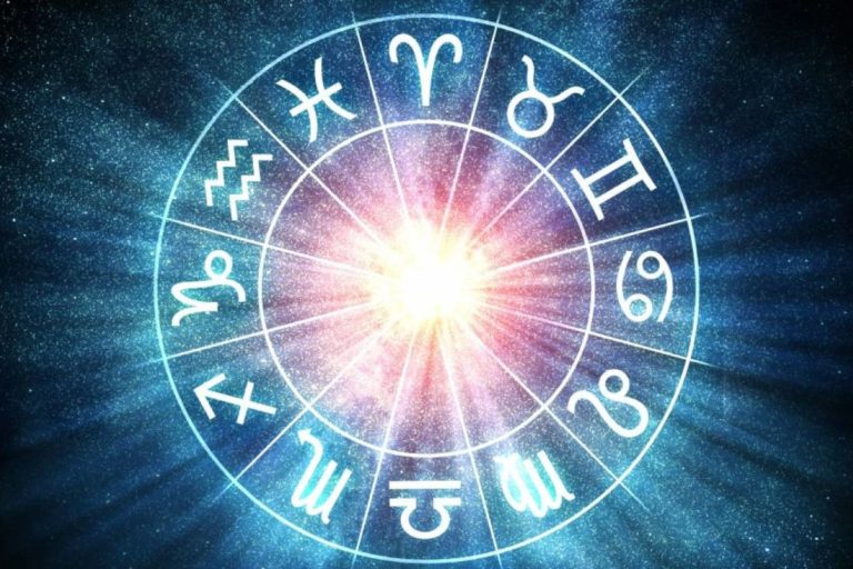 2020 Horoscope – love, money, health - The Frisky