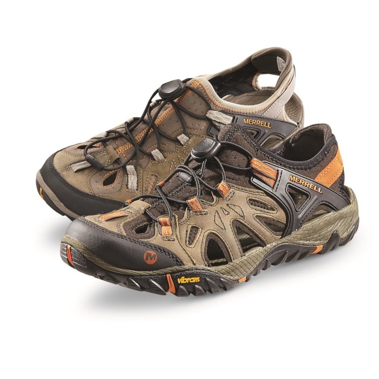 Top 8 Best Hiking Sandals for 2024 - The Frisky