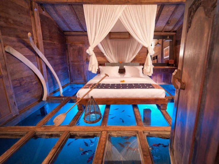 I Want To Go To There: Bali’s Glass-Bottomed “Shrimp House” Hotel