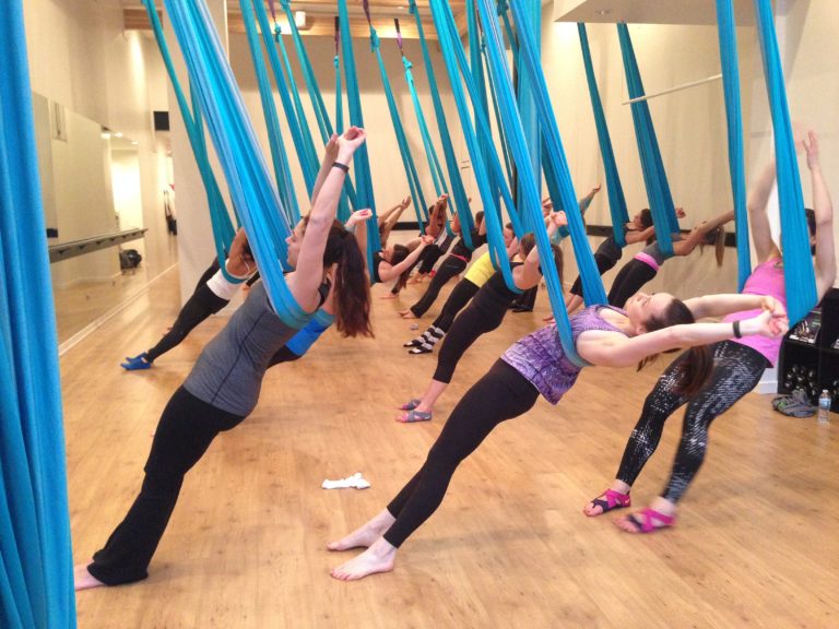 Absolute Beginners 5 Things I Learned Doing Aerial Fitness The Frisky