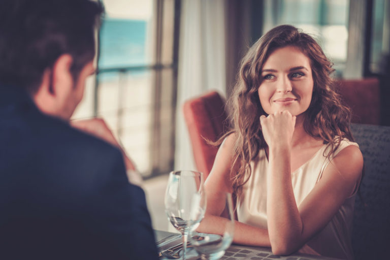 Dater X: 10 Red Flags & Warning Signs That I Look For When I’m Dating
