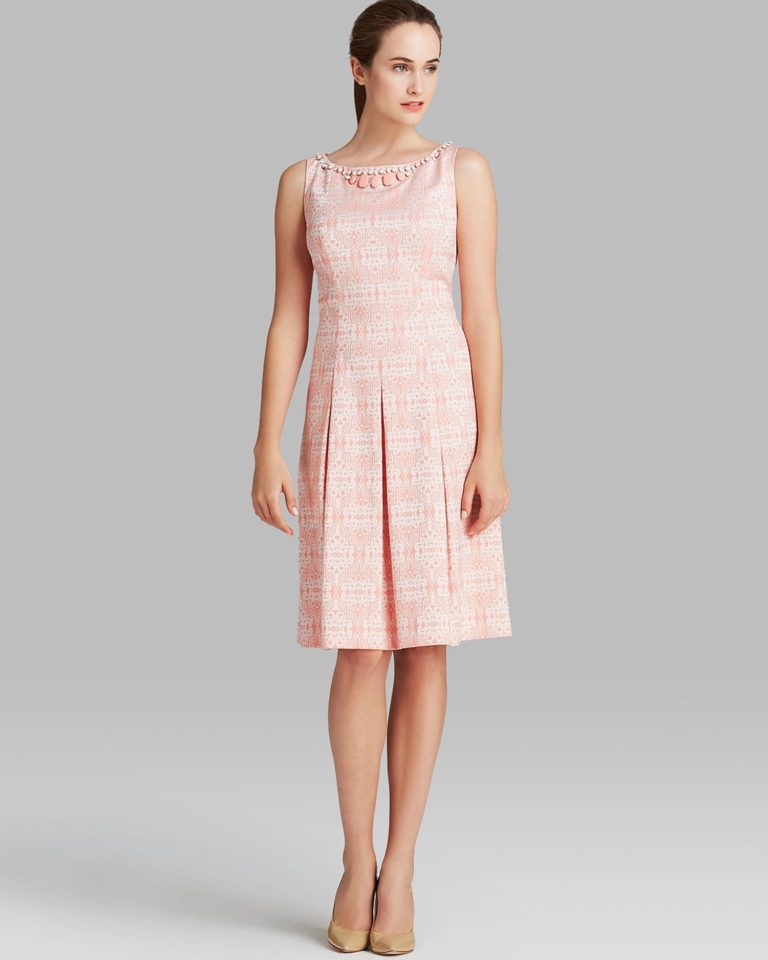 Must Haves 7 Dusty Pink Dresses The Frisky