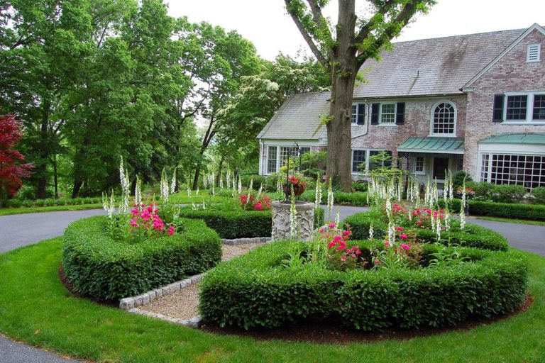 Landscaping Tips for Your New Home - The Frisky