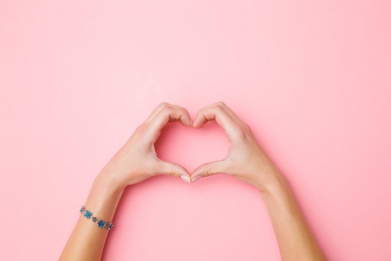 10 Inappropriate Times To Say “I Love You”