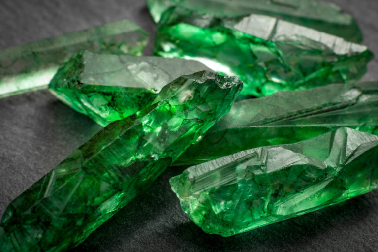 Which Emerald Is the Best Quality? - The Frisky