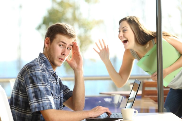 Dear Wendy: “I’m Obsessed With My Ex”