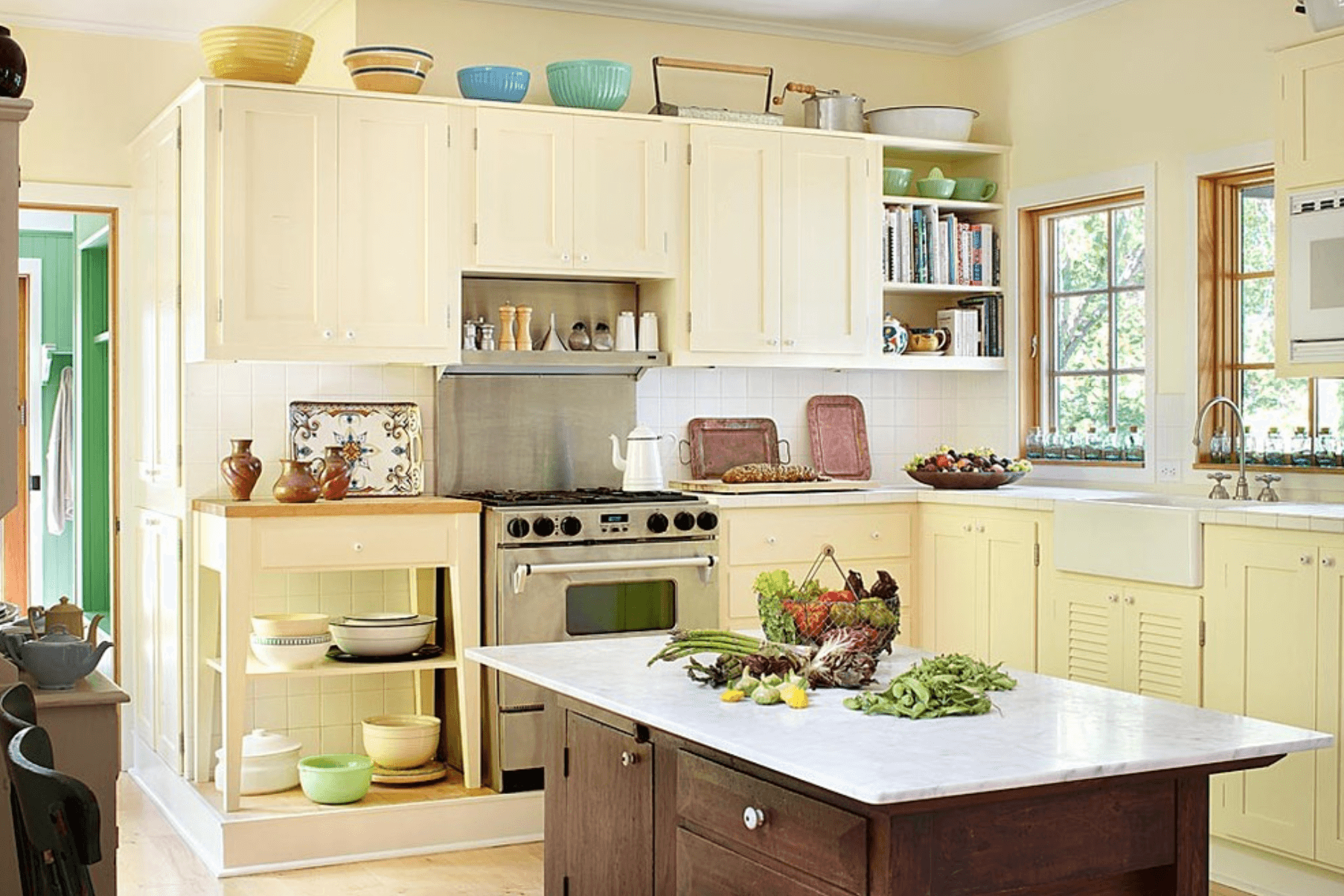 Kitchen Color Trends 2024 - The Frisky