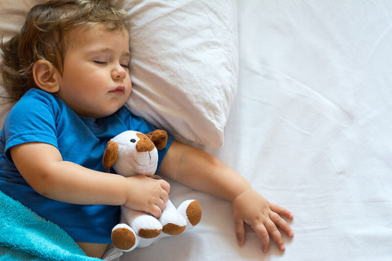 Is My Child Too Big For a Toddler Bed? - The Frisky