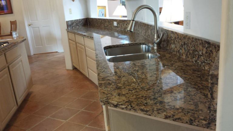 12 Granite Kitchen Ideas for Every Decor Style 2024 - The Frisky