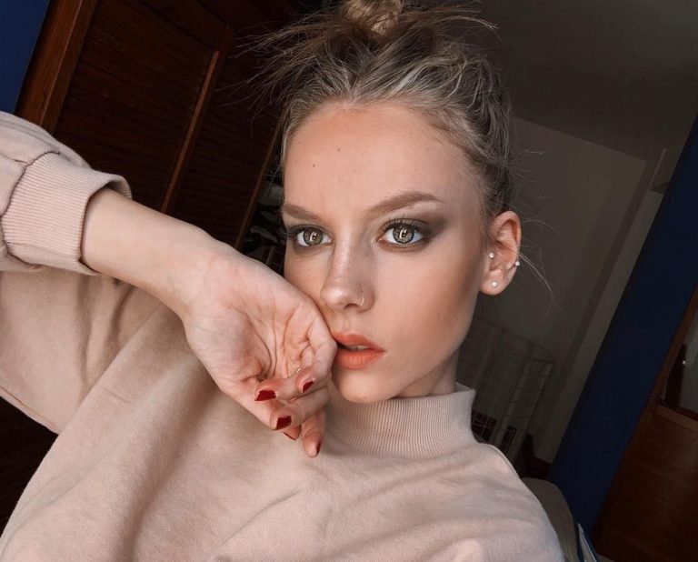 Ester Exposito Shared Gorgeous Instagram Bikini Photo Ahead Of “ELITE” Season 3 Premiere