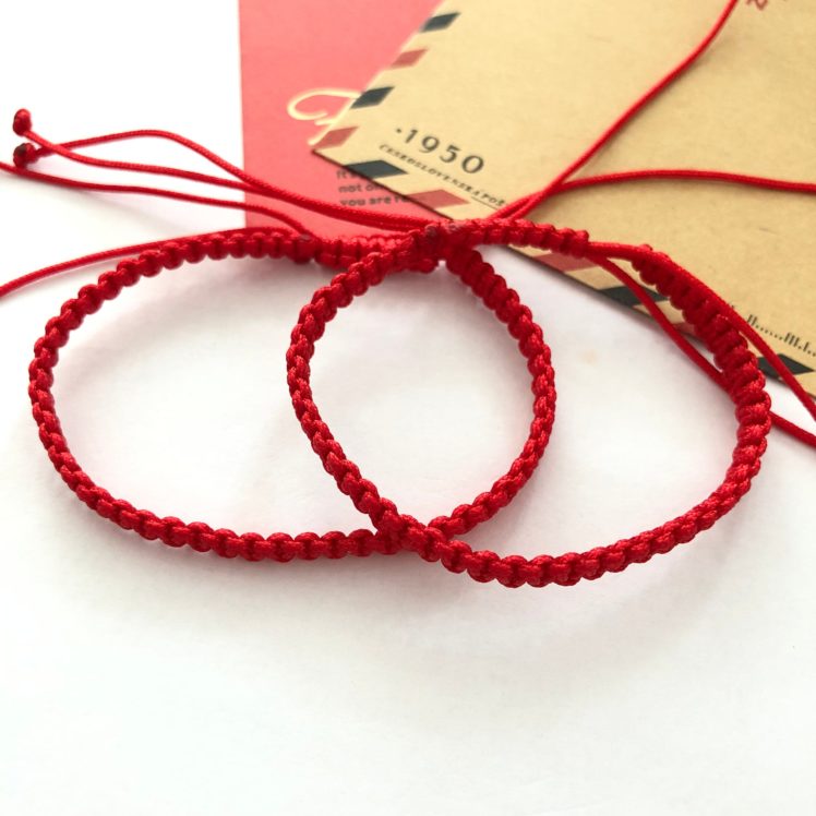 exotic-spiritual-practices-does-the-red-string-bracelet-really-have