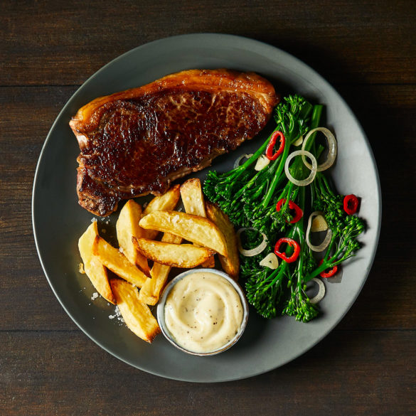 How to Prepare Steak and Chips Without the Guilt The Frisky