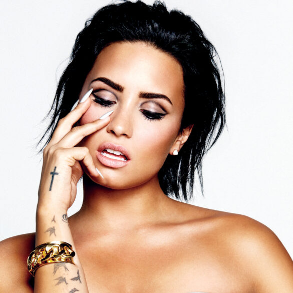 Demi Lovato “Nude” Pics Leaked, Really Just Feature Some Nipple And Way ...