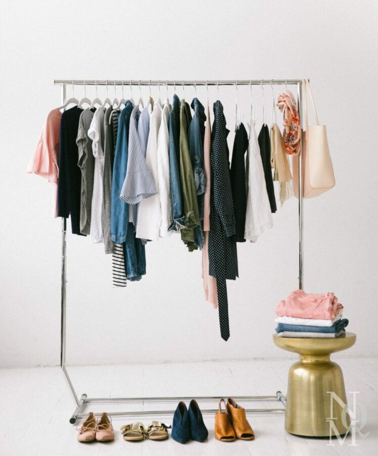 How to Create Your Own Capsule Wardrobe for all Seasons - The Frisky