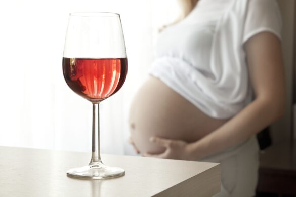 Drinking Wine During Pregnancy - 2024 Facts, Risks & Myths Debunked ...