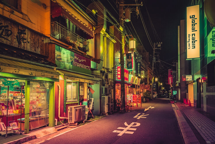 10 Things That Everyone Should Know Before Traveling to Japan - The Frisky