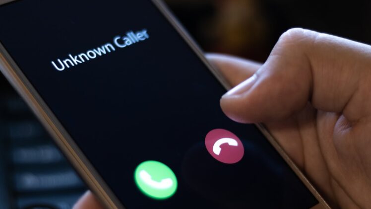 how to call someone with unknown number online