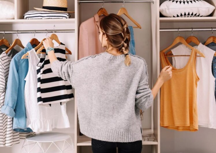 7 Tips on Creating a Winter Capsule Wardrobe - The Frisky