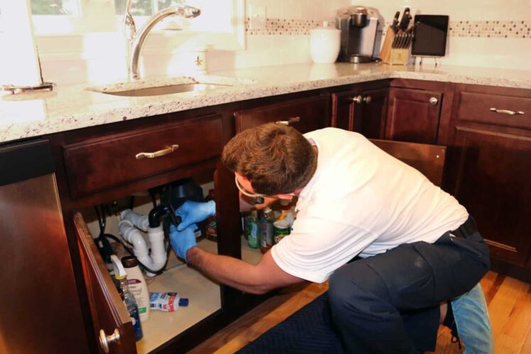 6 Signs Of A Hidden Plumbing Leak And How To Fix It - 2021 ...