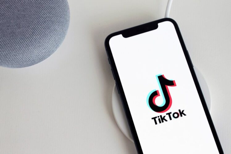 What Does ASL Mean On Snapchat TikTok 2024 Guide The Frisky