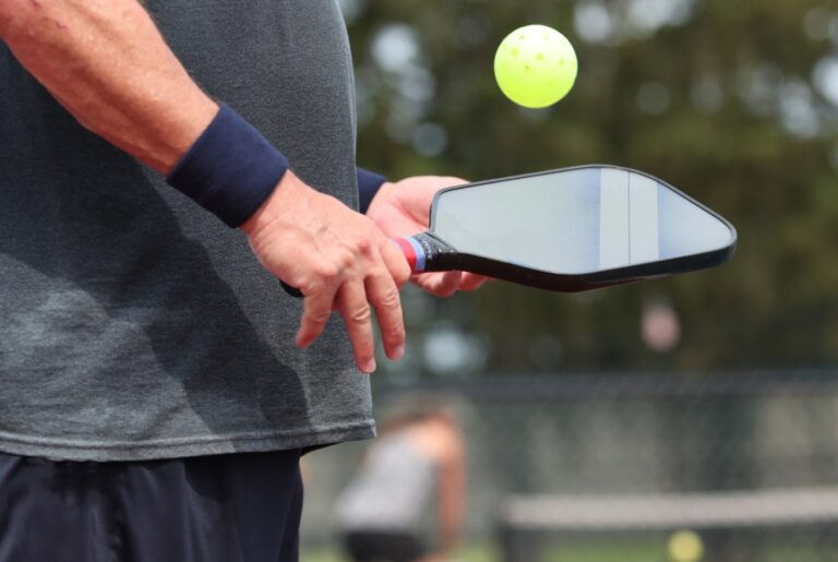 Grip Matters How To Select The Best Pickleball Paddle Handle The Frisky
