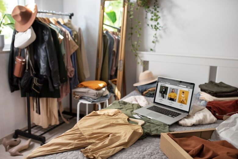 7 Tips to Get the Most out of Your Thrift Shopping Online