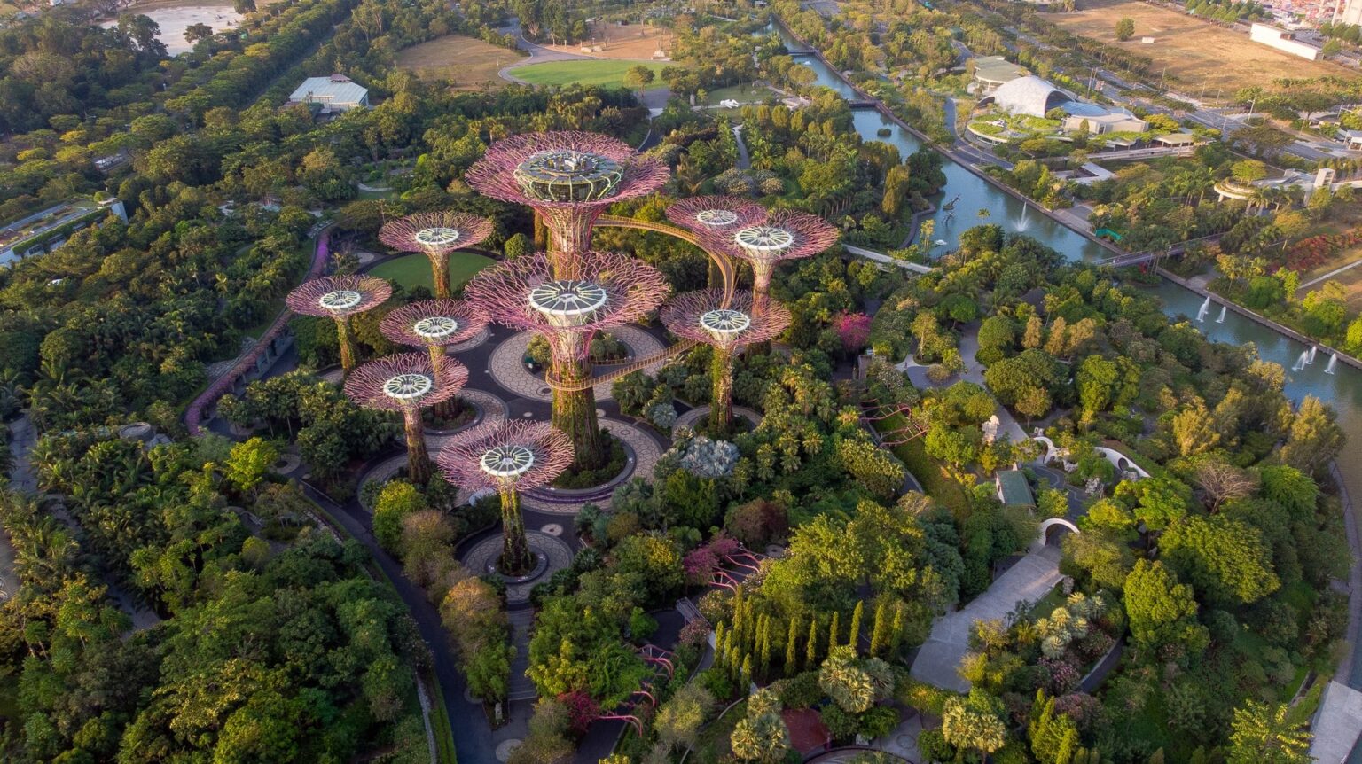 Exploring Modern Living Trends in Singapore’s Urban Districts - The Frisky
