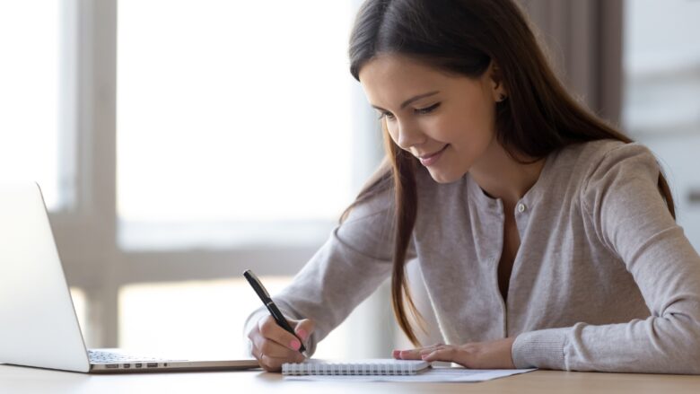 College Essay Checklist Before Submission, with Grammar, Citations, Plagiarism, Originality, and Final Draft Review